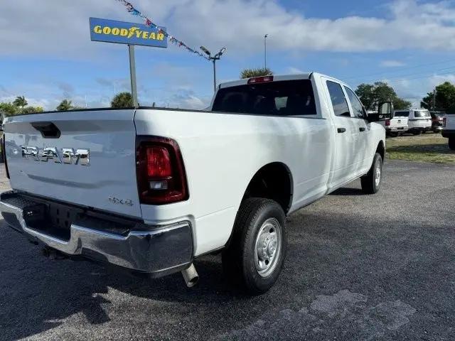 2023 Ram 2500 Tradesman Crew Cab 4x4 8' Box