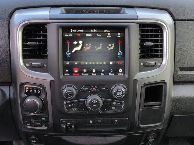 2022 Ram 1500 Classic SLT