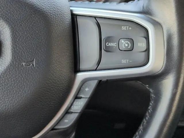 2022 Ram 1500 Big Horn Quad Cab 4x4 6'4" Box