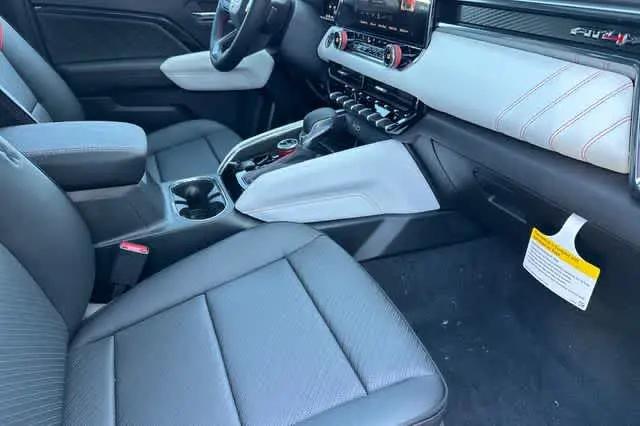 2026 GMC Canyon AT4X, 4WD