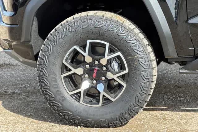 2026 GMC Canyon AT4X, 4WD