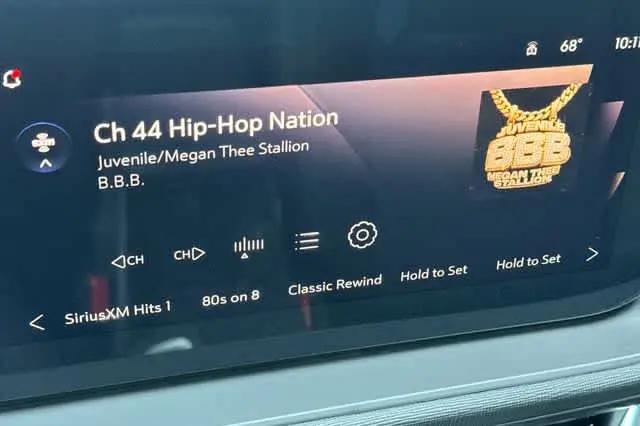 2026 Buick NV Preferred FWD