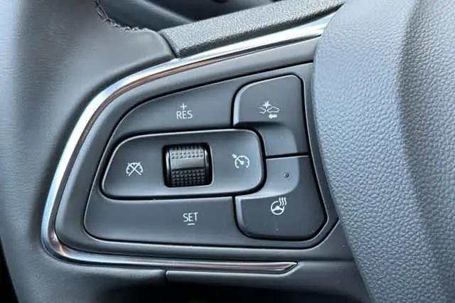 2026 Buick NV Preferred FWD