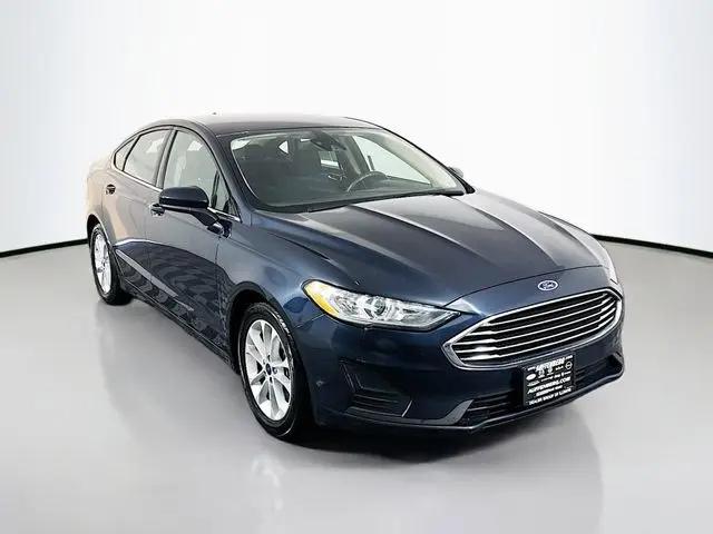 2020 Ford Fusion SE for sale in Belleville, IL