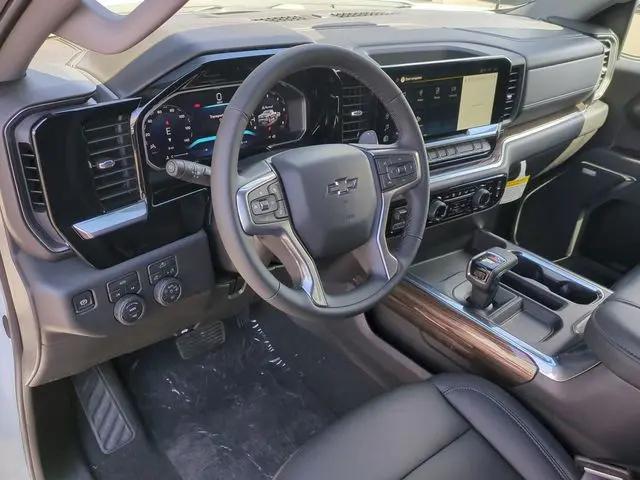 2026 Chevrolet Silverado 1500 4WD Crew Cab Short Bed RST