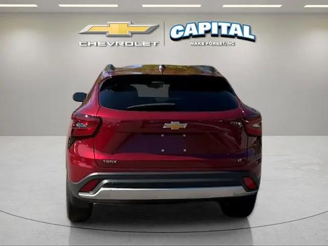 2025 Chevrolet Trax FWD LT