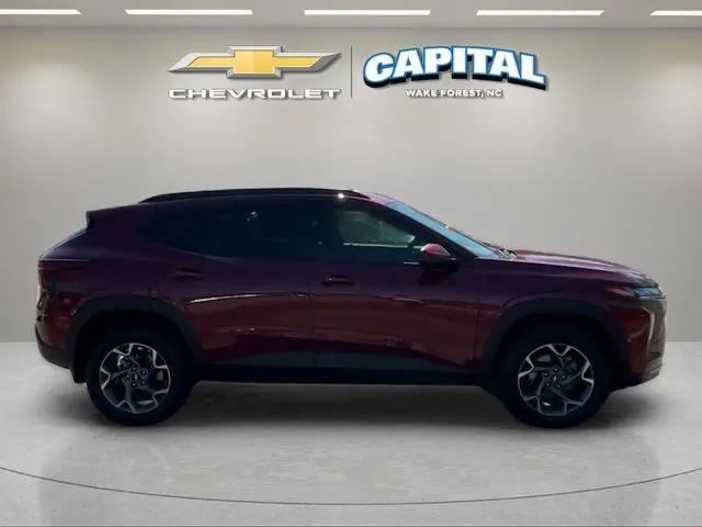 2025 Chevrolet Trax FWD LT
