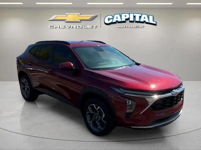2025 Chevrolet Trax FWD LT