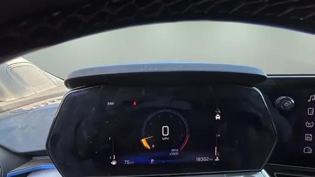 2025 Chevrolet Trax FWD LT