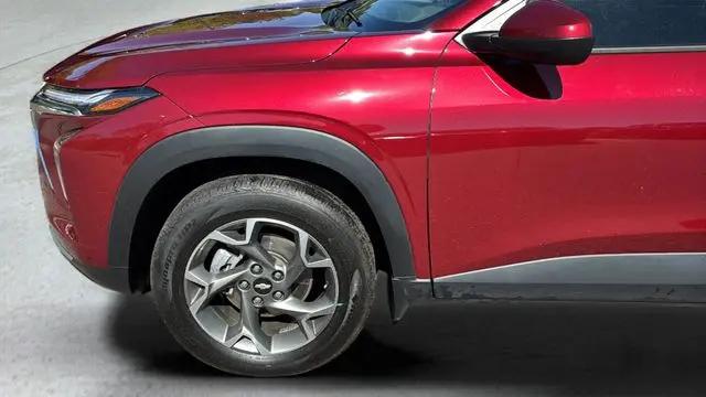 2025 Chevrolet Trax FWD LT