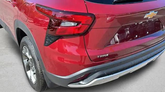 2025 Chevrolet Trax FWD LT