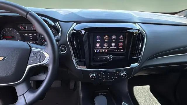 2023 Chevrolet Traverse FWD LT Cloth