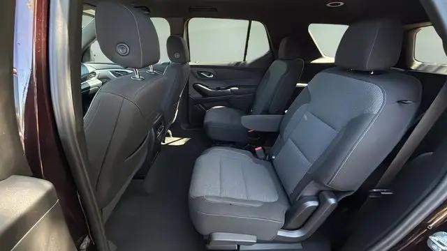 2023 Chevrolet Traverse FWD LT Cloth