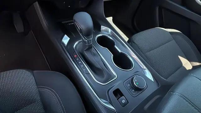 2023 Chevrolet Traverse FWD LT Cloth