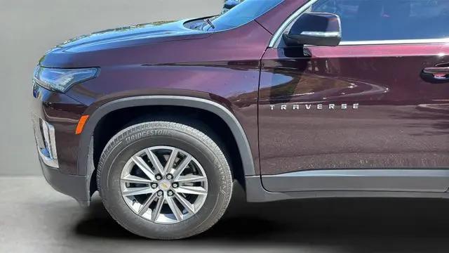 2023 Chevrolet Traverse FWD LT Cloth