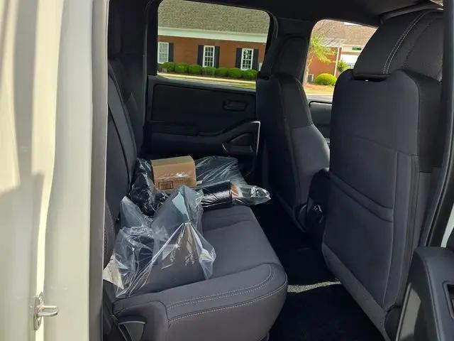 2026 Nissan Frontier Crew Cab SV 4x4