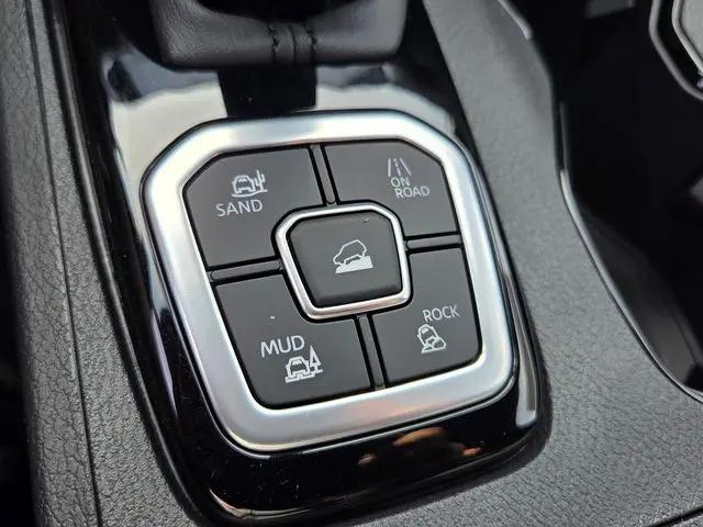 2026 Nissan Frontier Crew Cab SV 4x4