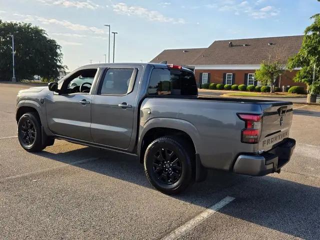 2026 Nissan Frontier Crew Cab SV 4x2