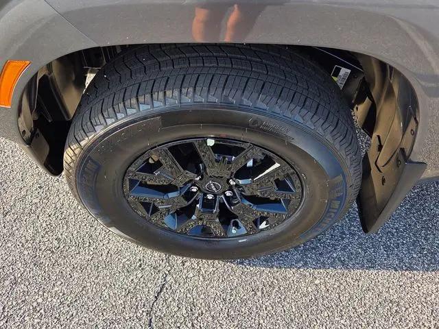 2026 Nissan Frontier Crew Cab SV 4x2