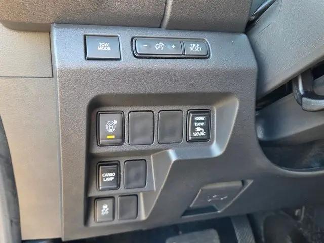 2026 Nissan Frontier Crew Cab SV 4x2