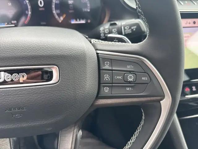 2026 Jeep Grand Cherokee L Altitude 4x4
