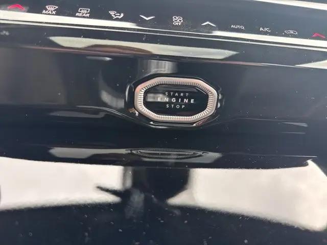 2026 Jeep Grand Cherokee L Altitude 4x4