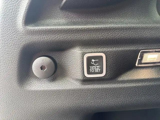 2026 Jeep Grand Cherokee L Altitude 4x4