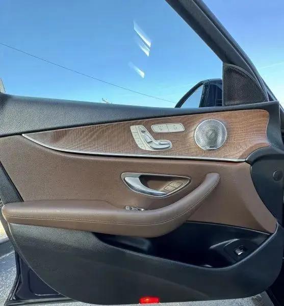 2017 Mercedes-Benz E-CLASS E 300 E 300