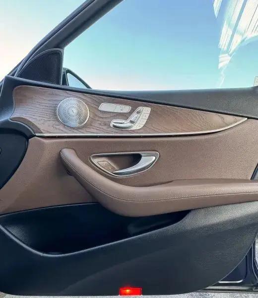 2017 Mercedes-Benz E-CLASS E 300 E 300