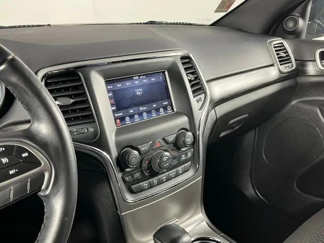 2020 Jeep Grand Cherokee Laredo E 4x4