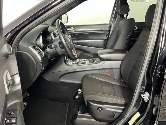 2020 Jeep Grand Cherokee Laredo E 4x4