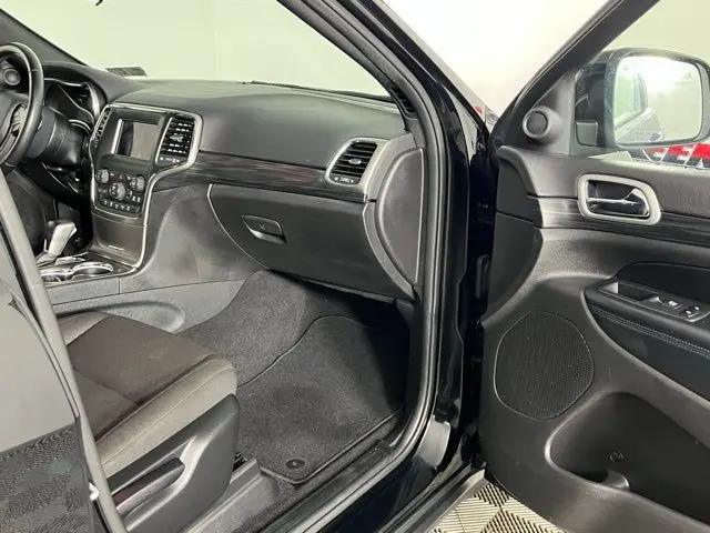 2020 Jeep Grand Cherokee Laredo E 4x4