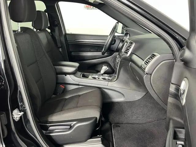 2020 Jeep Grand Cherokee Laredo E 4x4