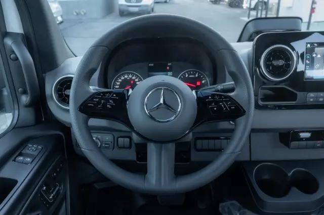 2026 Mercedes-Benz Sprinter 2500 High Roof 4-Cyl Diesel HO