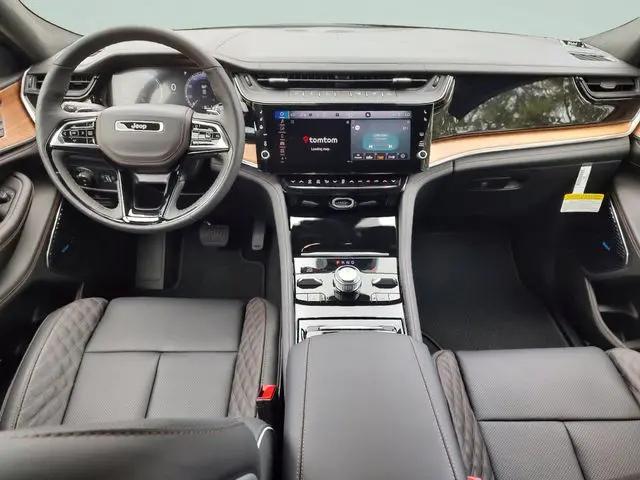 2026 Jeep Grand Cherokee L Summit 4x4