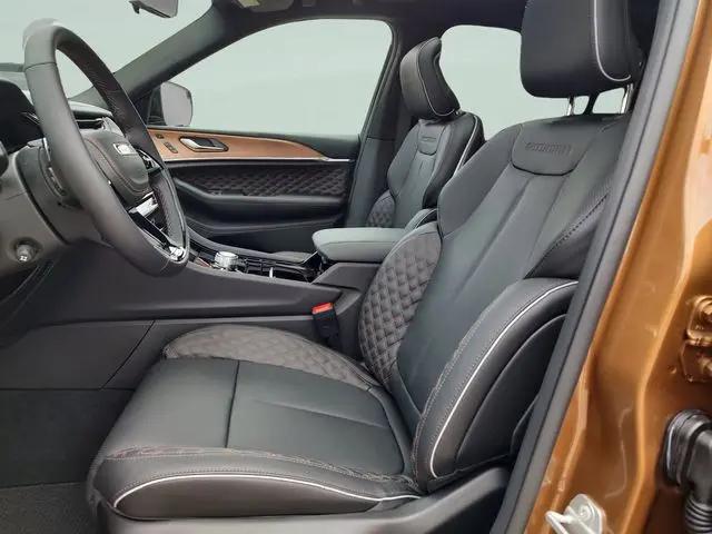 2026 Jeep Grand Cherokee L Summit 4x4