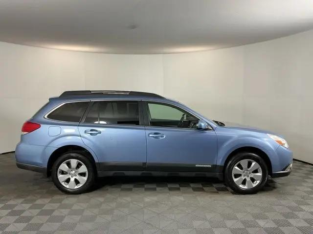 2010 Subaru Outback 2.5i Premium