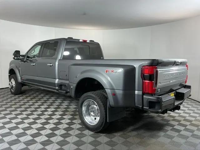2024 Ford F-450 Platinum