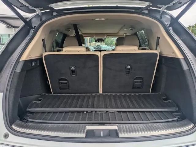 2023 Acura MDX Advance Package