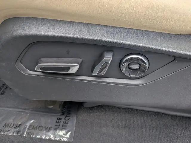 2023 Acura MDX Advance Package