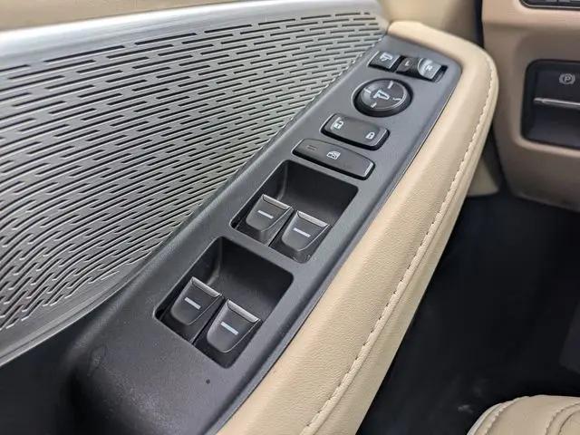2023 Acura MDX Advance Package