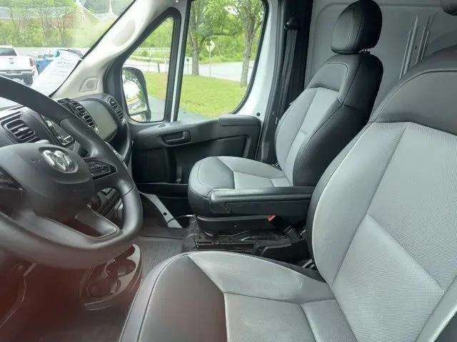 2025 Ram ProMaster 2500 Cargo Van Tradesman High Roof 159" WB w/Pass Seat