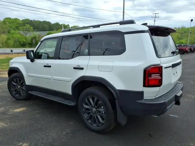 2026 Toyota Land Cruiser Base