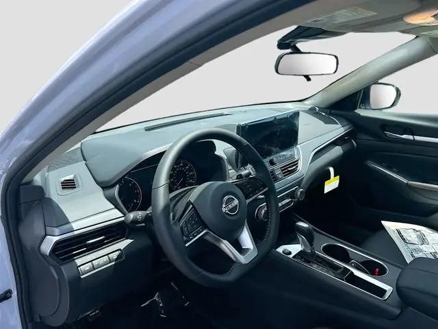 2026 Nissan Altima SR FWD