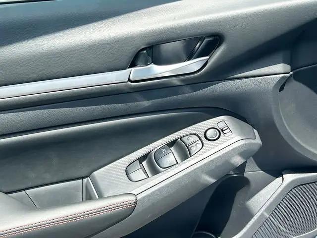 2026 Nissan Altima SR FWD