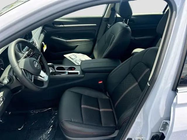 2026 Nissan Altima SR FWD