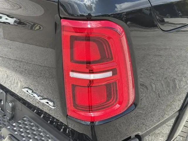 2026 Ram 1500 Limited Crew Cab 4x4 57 Box