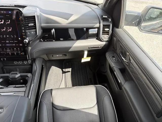 2026 Ram 1500 Limited Crew Cab 4x4 57 Box
