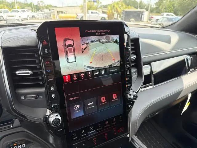 2026 Ram 1500 Limited Crew Cab 4x4 57 Box