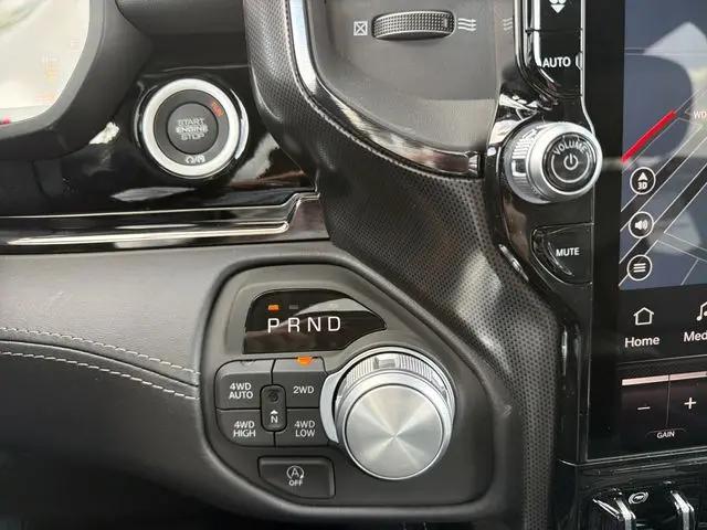 2026 Ram 1500 Limited Crew Cab 4x4 57 Box